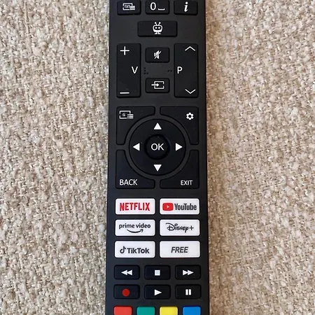 Digital Nomad Friendly Super Fast Internet * 阿拉尼亚