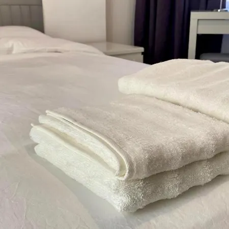 Digital Nomad Friendly Super Fast Internet Apartament